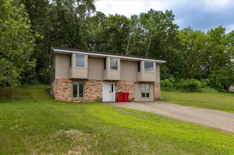 1926 Bear Court SE Rochester MN 55904