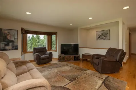 1926 Bear Court SE Rochester MN 55904