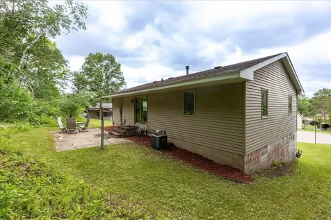 1926 Bear Court SE Rochester MN 55904