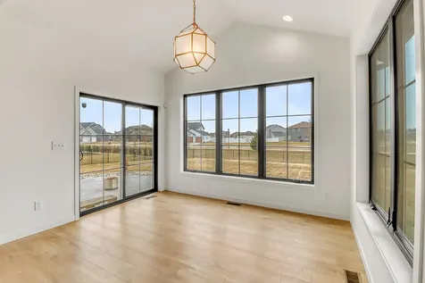 2439 Rivers Bend Dr E West Fargo ND 58078