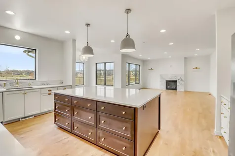 2439 Rivers Bend Dr E West Fargo ND 58078