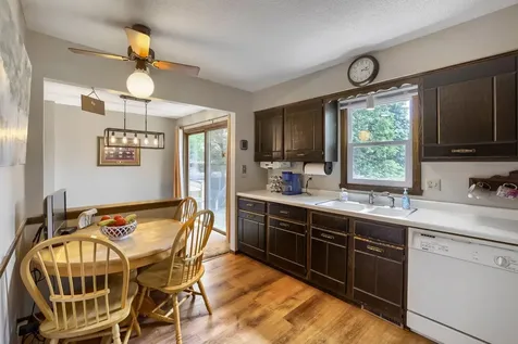 2284 Standridge Avenue Maplewood MN 55109