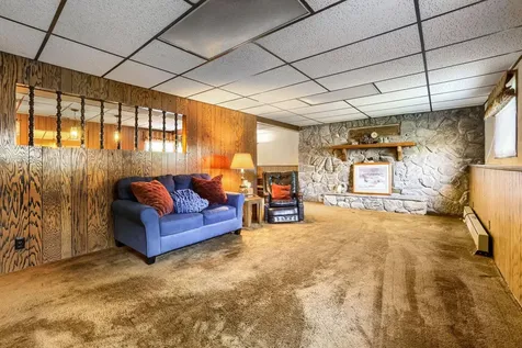 2284 Standridge Avenue Maplewood MN 55109