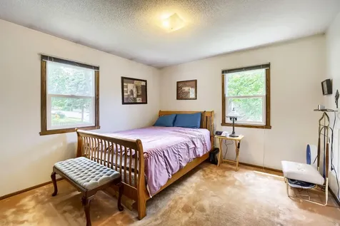 2284 Standridge Avenue Maplewood MN 55109