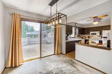 2284 Standridge Avenue Maplewood MN 55109