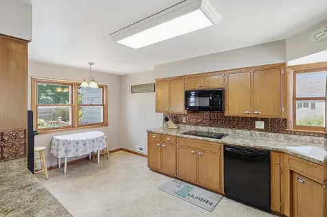 1411 N Cedar Avenue Owatonna MN 55060