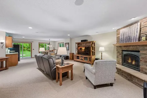 7156 Ballard Trail Inver Grove Heights MN 55077