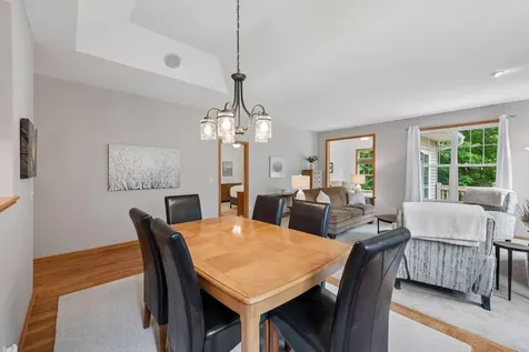 7156 Ballard Trail Inver Grove Heights MN 55077
