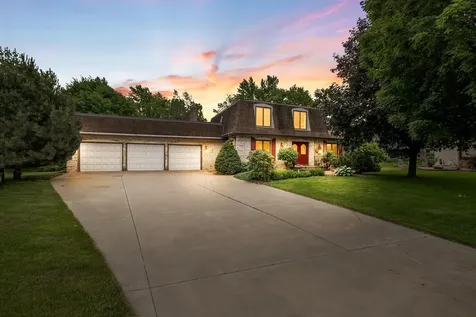 2999 Stinson Court New Brighton MN 55112