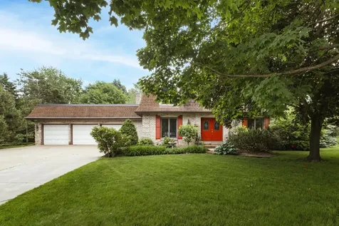 2999 Stinson Court New Brighton MN 55112