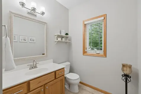 1803 Countryside Drive Shakopee MN 55379