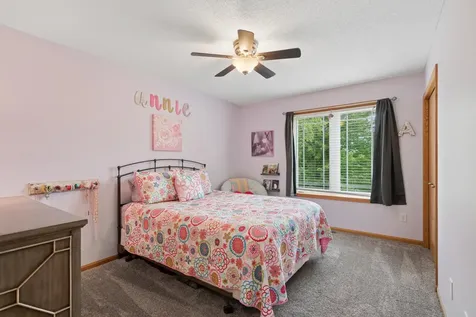 1803 Countryside Drive Shakopee MN 55379
