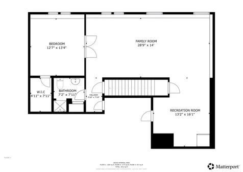 1803 Countryside Drive Shakopee MN 55379