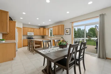 1803 Countryside Drive Shakopee MN 55379