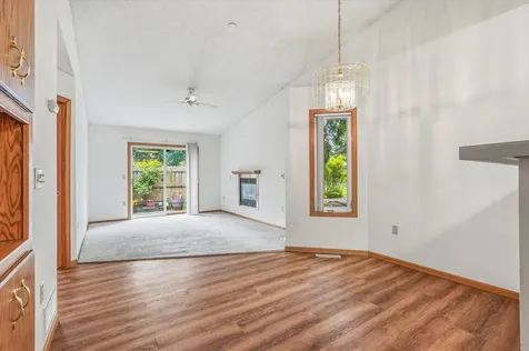 3246 Edgerton Street Vadnais Heights MN 55127
