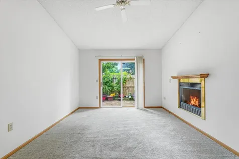 3246 Edgerton Street Vadnais Heights MN 55127