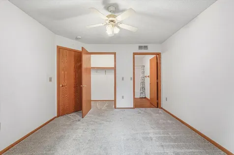 3246 Edgerton Street Vadnais Heights MN 55127