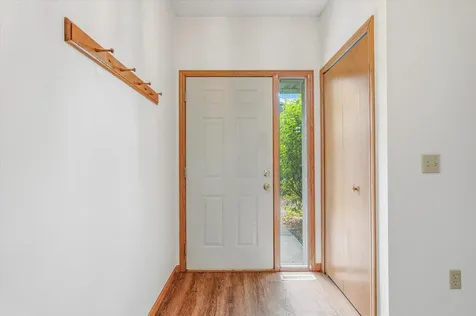 3246 Edgerton Street Vadnais Heights MN 55127