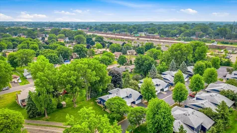 3246 Edgerton Street Vadnais Heights MN 55127