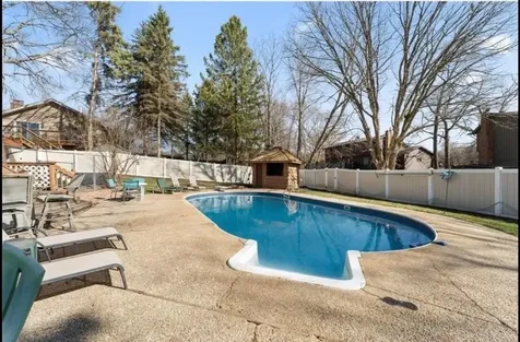 8119 Lower 129th Court Apple Valley MN 55124