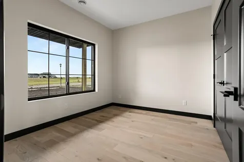 4947 41 Avenue N Fargo ND 58102