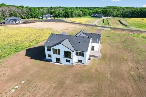 13437 295th Avenue NW Princeton MN 55371