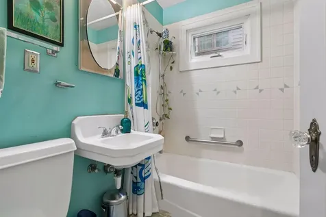 1908 E River Terrace Minneapolis MN 55414