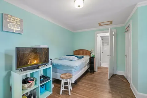 1908 E River Terrace Minneapolis MN 55414