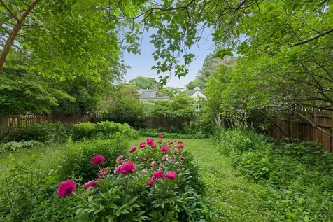 1908 E River Terrace Minneapolis MN 55414