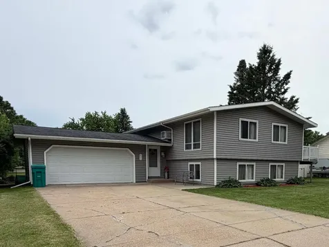605 NW 10th Avenue Waseca MN 56093