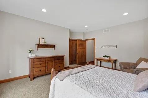 14480 Tyrol Drive Shakopee MN 55379