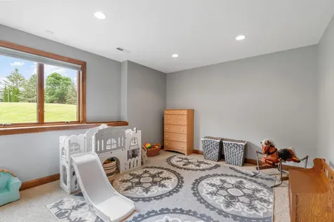14480 Tyrol Drive Shakopee MN 55379