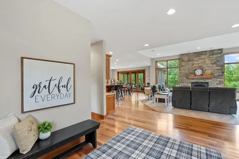 14480 Tyrol Drive Shakopee MN 55379
