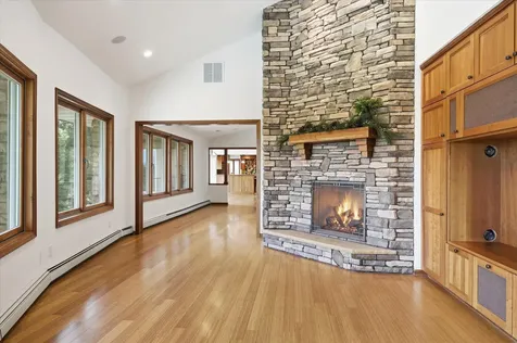 10129 Eden Prairie Road Eden Prairie MN 55347