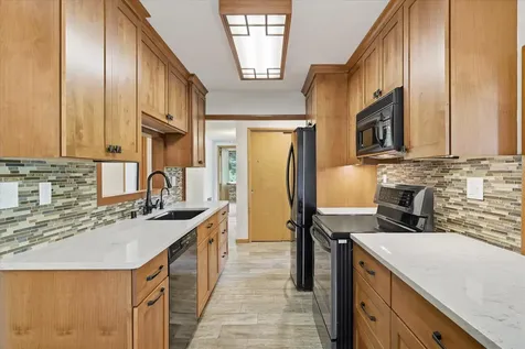 10129 Eden Prairie Road Eden Prairie MN 55347