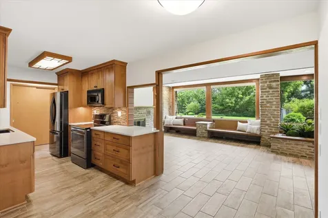 10129 Eden Prairie Road Eden Prairie MN 55347
