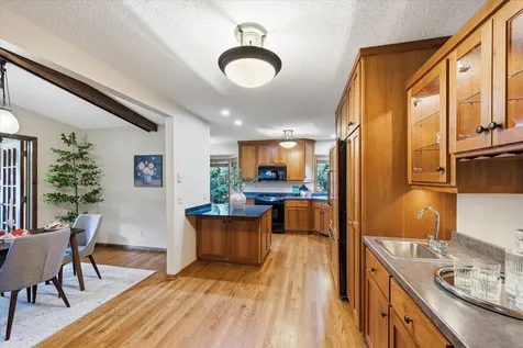 2516 Ridge Lane Mounds View MN 55112