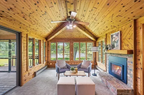 2516 Ridge Lane Mounds View MN 55112