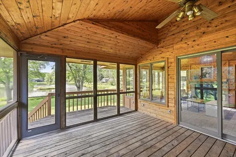 2516 Ridge Lane Mounds View MN 55112