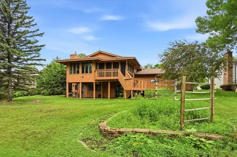 2516 Ridge Lane Mounds View MN 55112