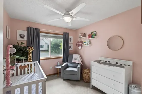 1649 Hamilton Lane Shakopee MN 55379