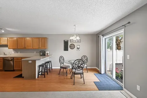 1649 Hamilton Lane Shakopee MN 55379