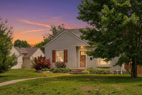 5348 Morgan Avenue N Brooklyn Center MN 55430