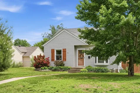5348 Morgan Avenue N Brooklyn Center MN 55430