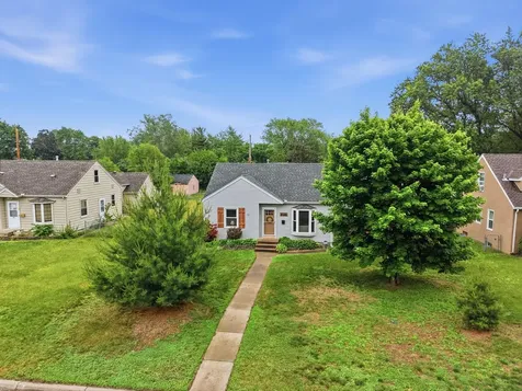 5348 Morgan Avenue N Brooklyn Center MN 55430