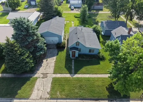 118 2nd Street SW Hillsboro ND 58045