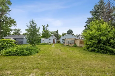 118 2nd Street SW Hillsboro ND 58045