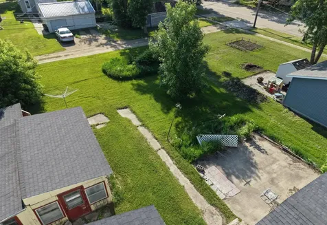 118 2nd Street SW Hillsboro ND 58045