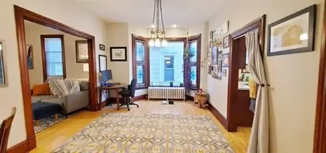 2748 Dupont Avenue S Minneapolis MN 55408