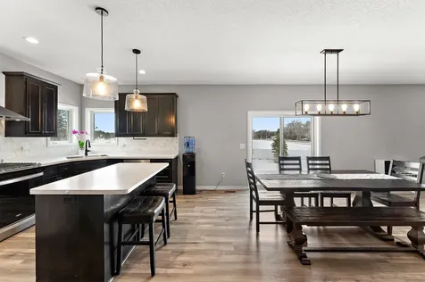 20044 Killdeer Street NW Oak Grove MN 55011